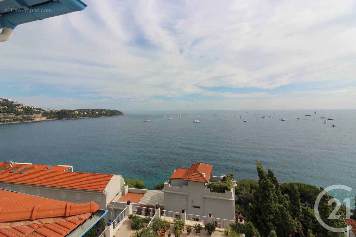 Appartement à ROQUEBRUNE-CAP-MARTIN