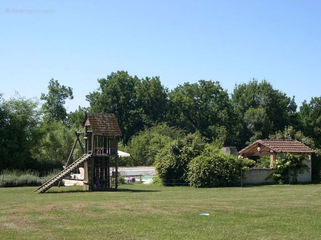 Maison à DURAS