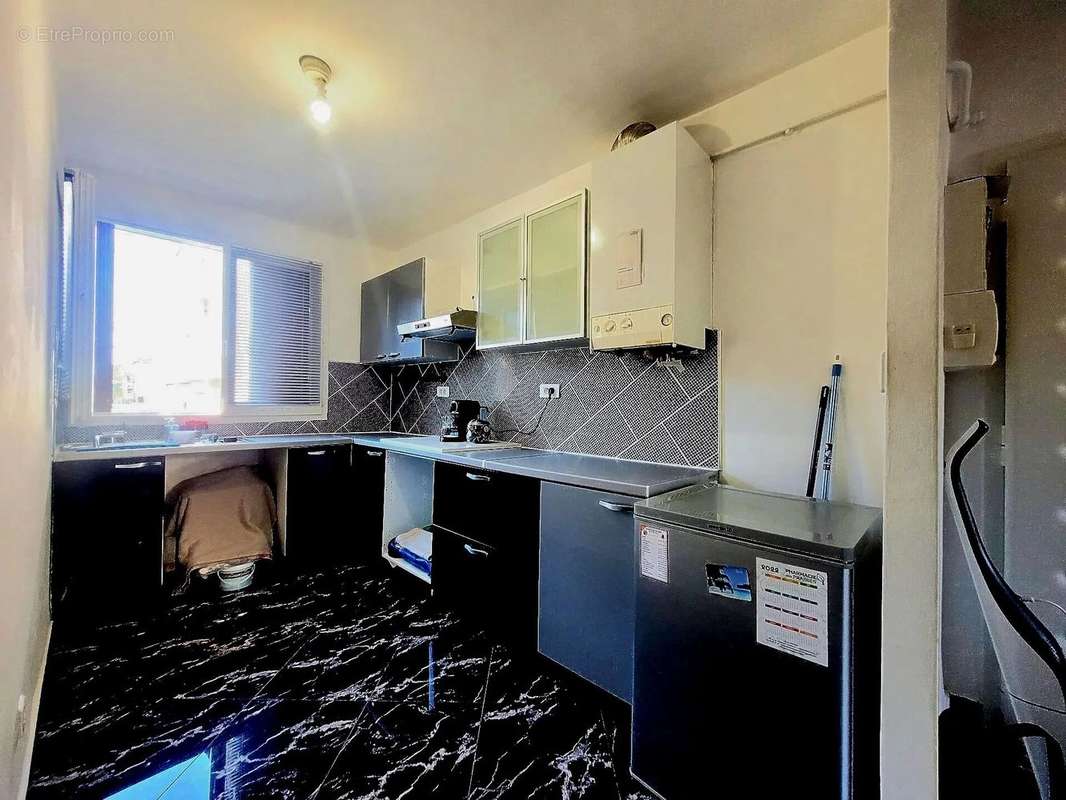 Appartement à MARSEILLE-5E