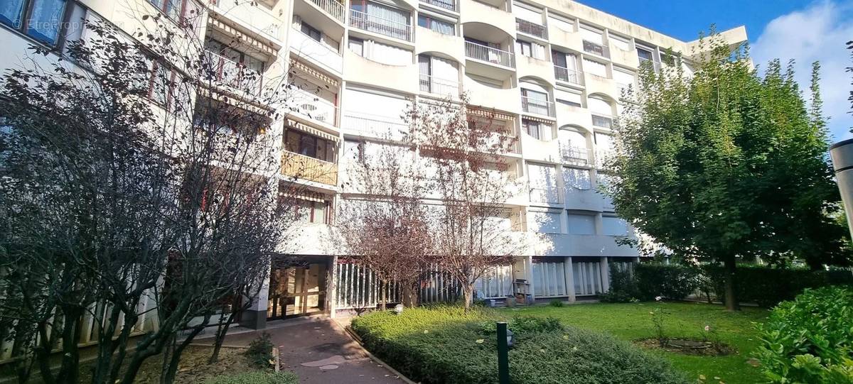 Appartement à CHELLES