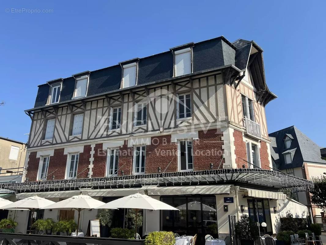 Appartement à DEAUVILLE