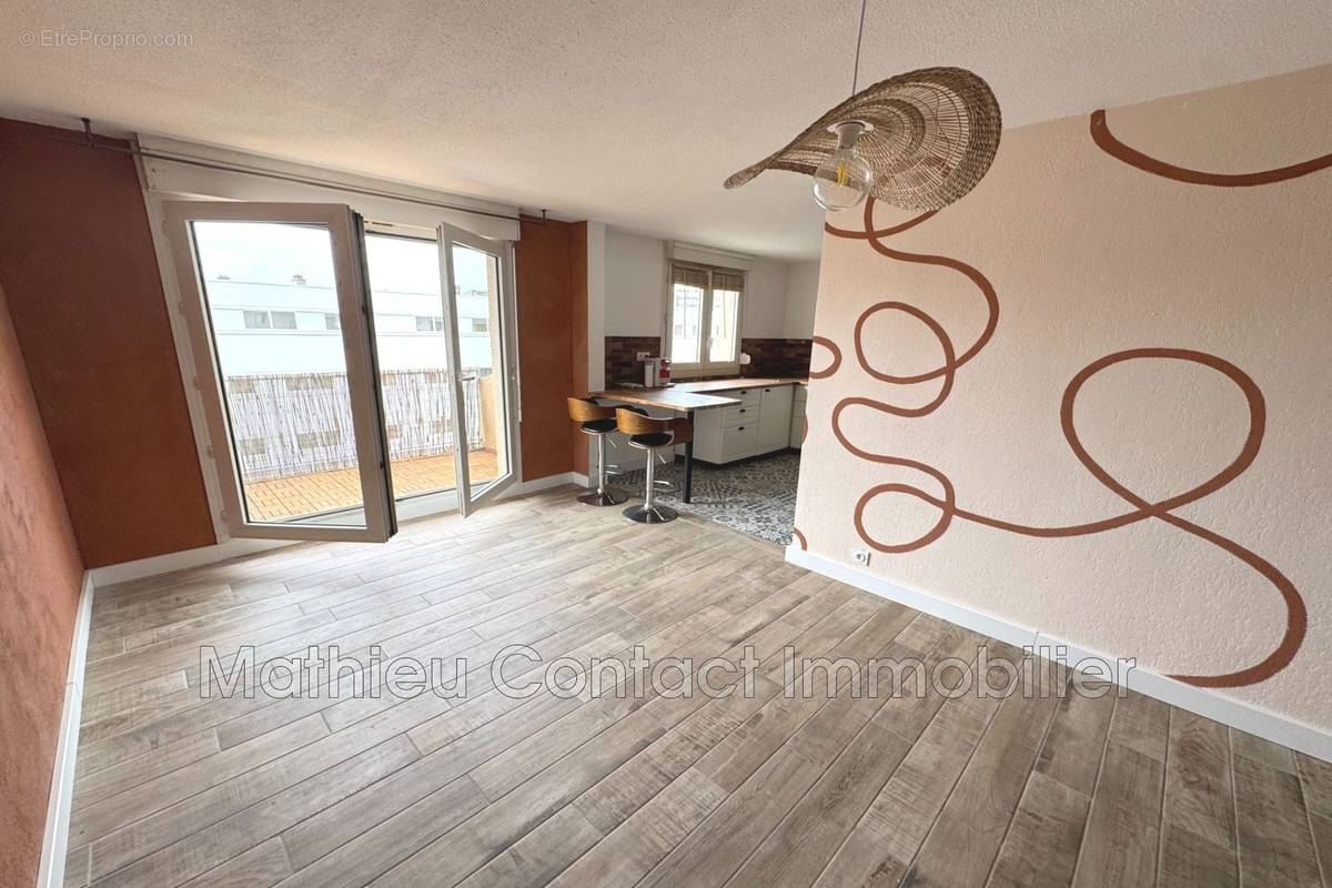 Appartement à NIMES