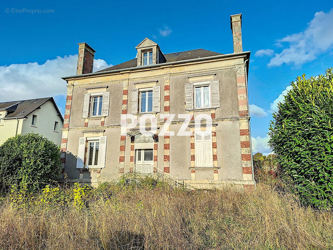 Maison à VILLERS-BOCAGE