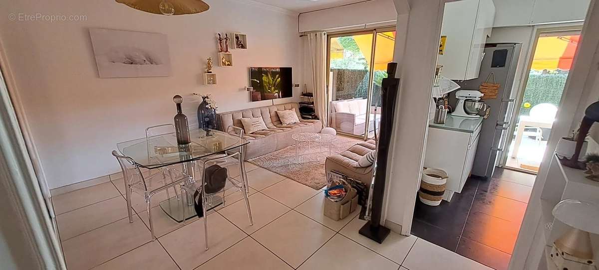 Appartement à CAGNES-SUR-MER