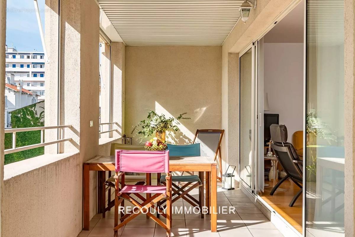 Appartement à MARSEILLE-8E