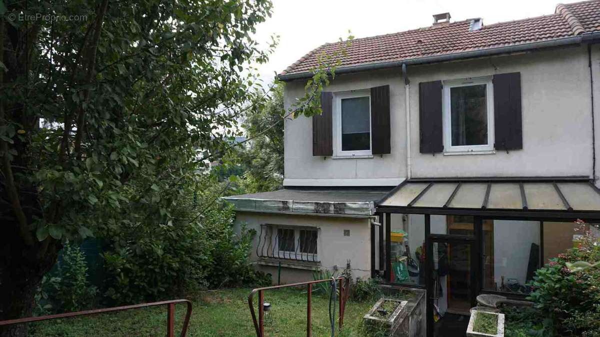 Maison à SAINT-ETIENNE