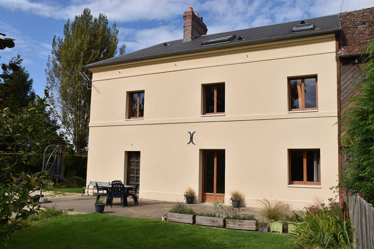 Maison à SAINT-GERMAIN-DE-LIVET