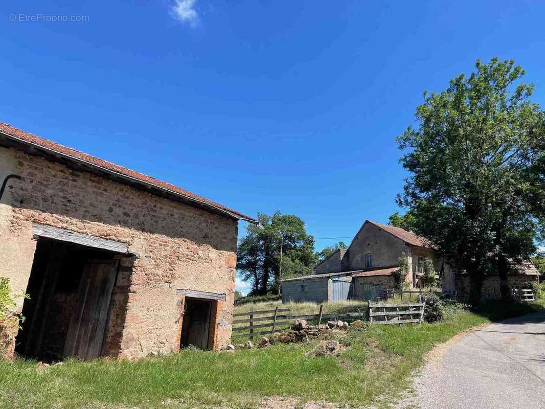 Maison à GIBLES