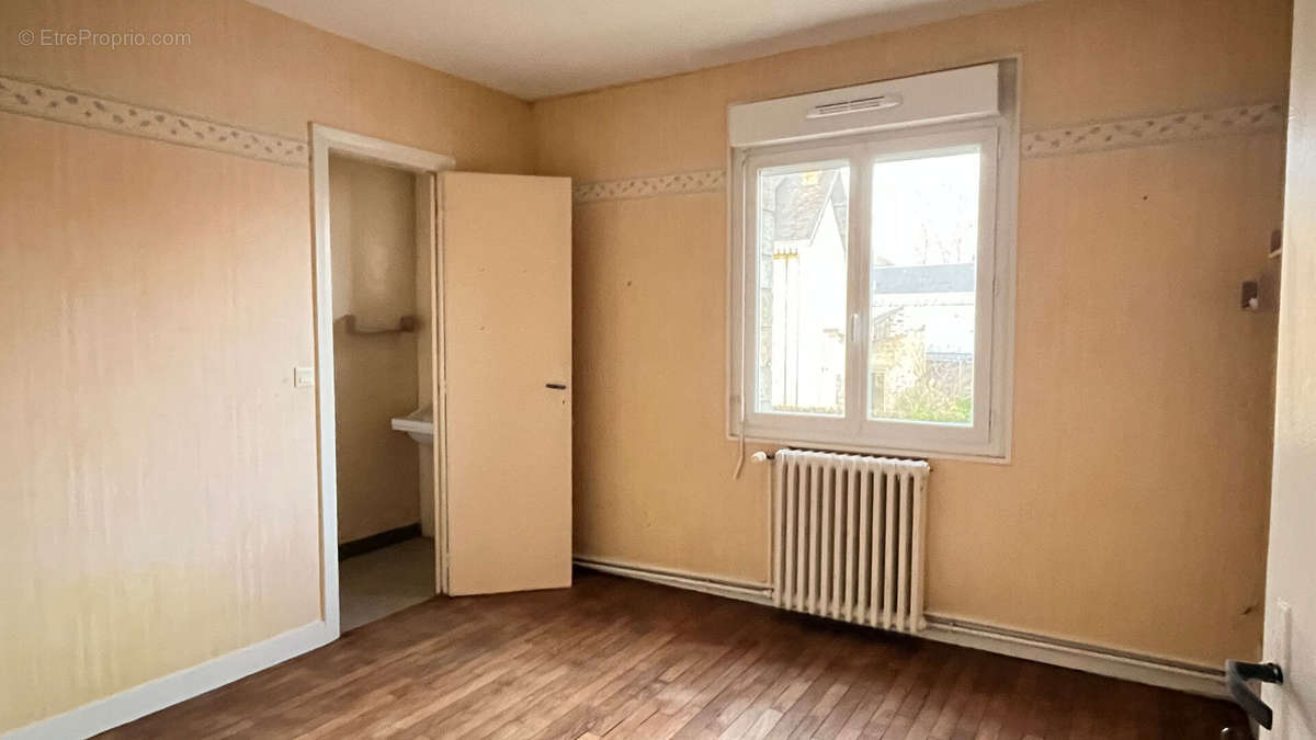 Appartement à SAINT-HILAIRE-DU-HARCOUET