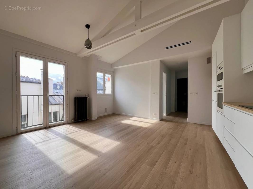 Appartement à PARIS-9E