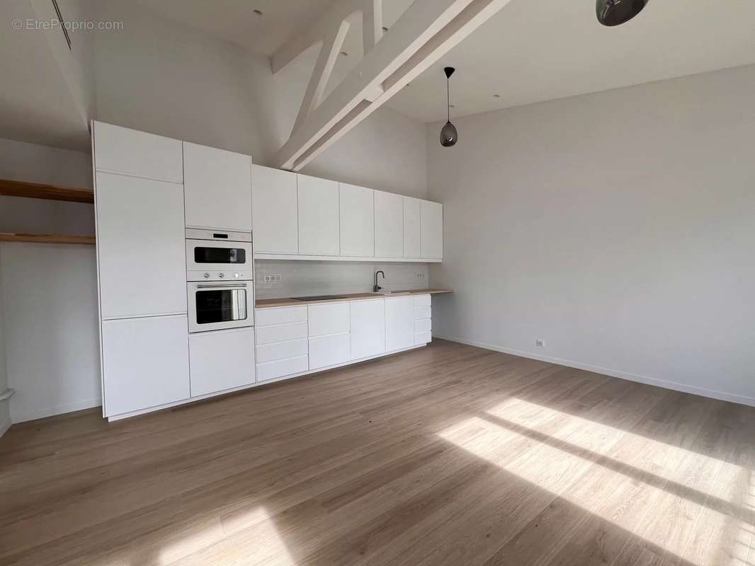 Appartement à PARIS-9E