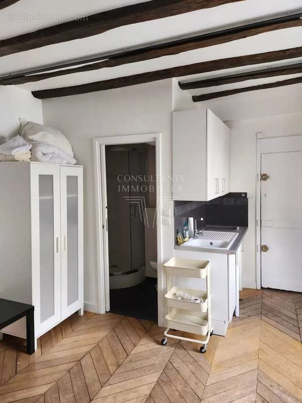 Appartement à PARIS-7E