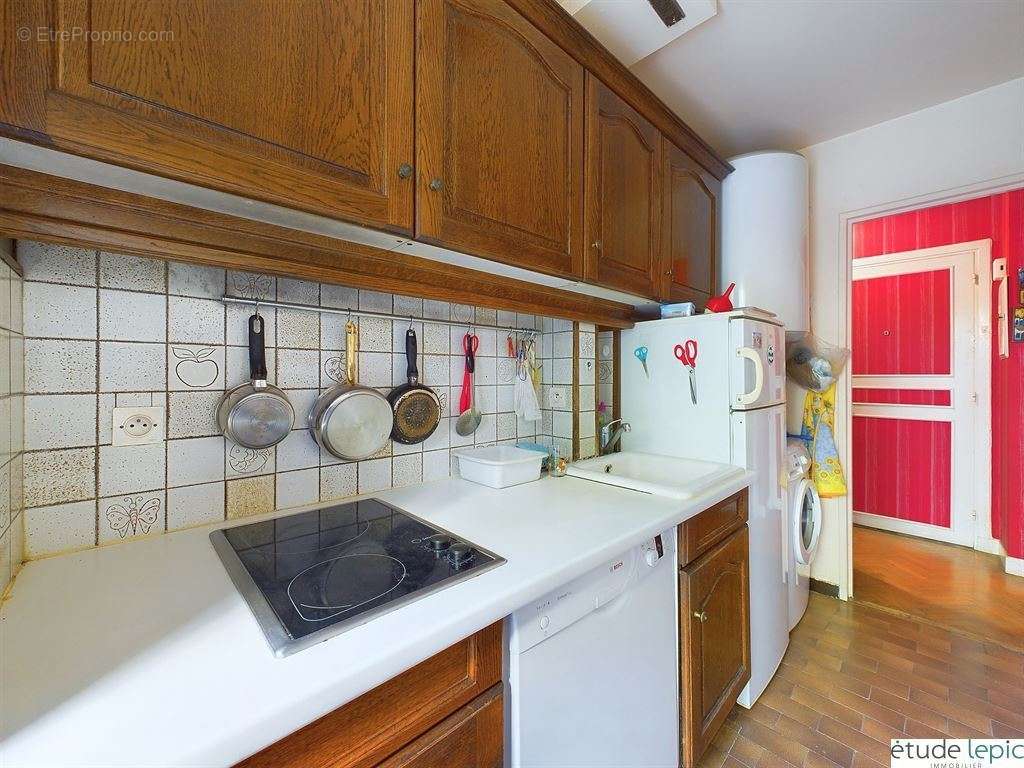 Appartement à PARIS-18E