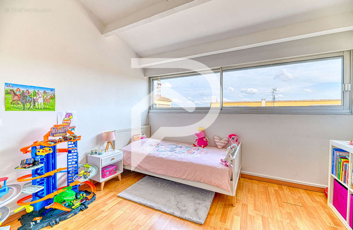 Appartement à NIMES