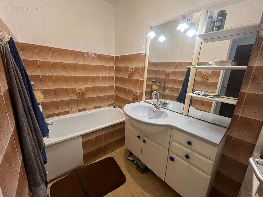 Appartement à MARSEILLE-14E