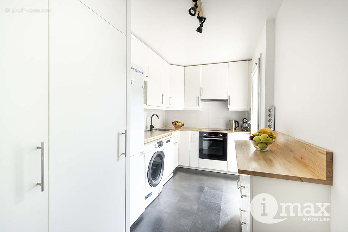 Appartement à ASNIERES-SUR-SEINE