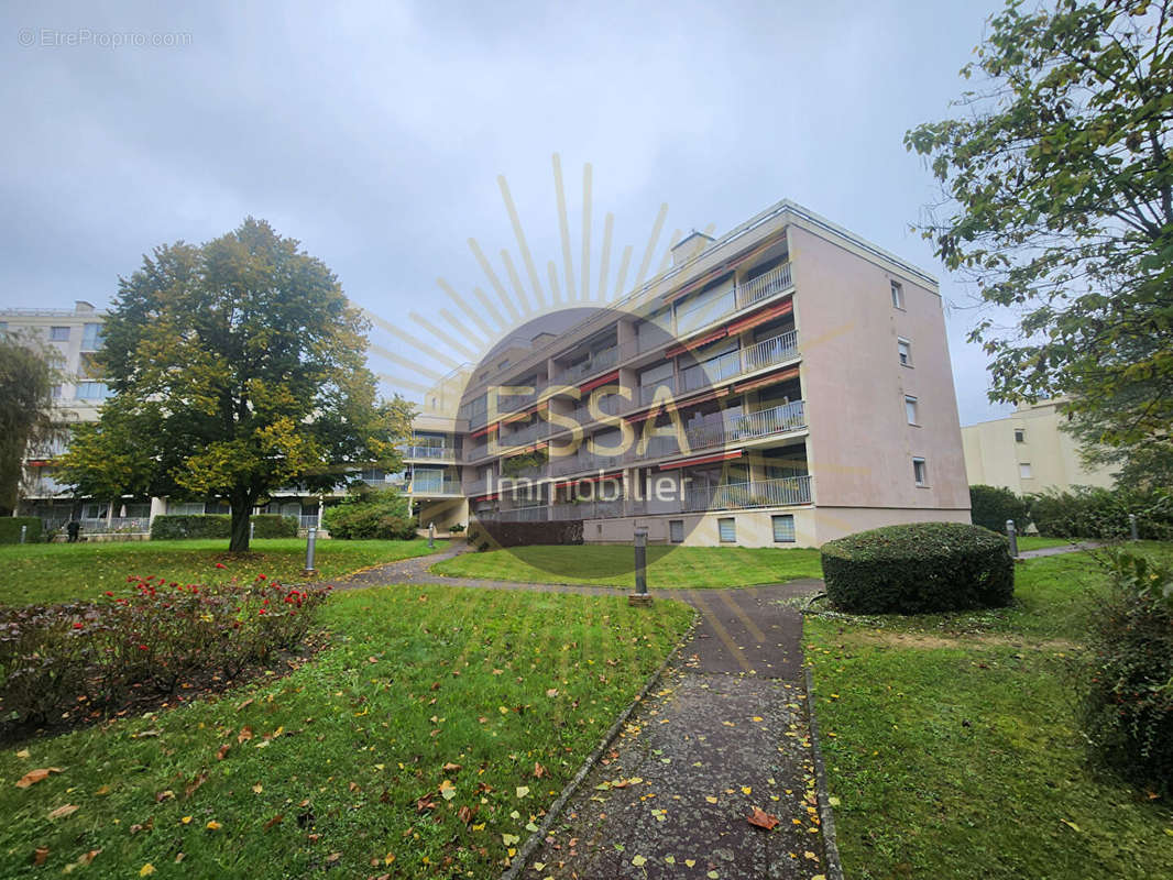 Appartement à VIROFLAY