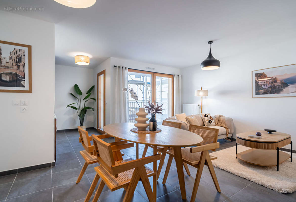 Appartement à LYON-8E