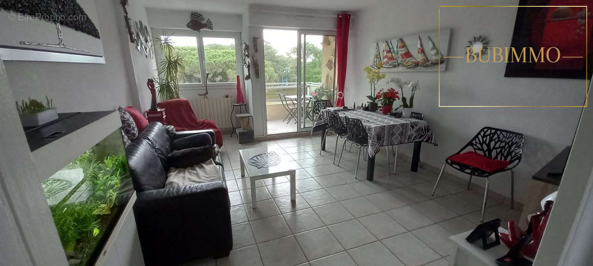 Appartement à LES MATHES