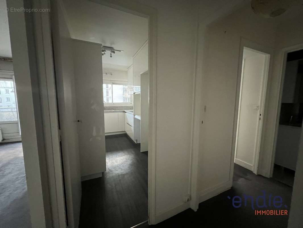 Appartement à PARIS-15E