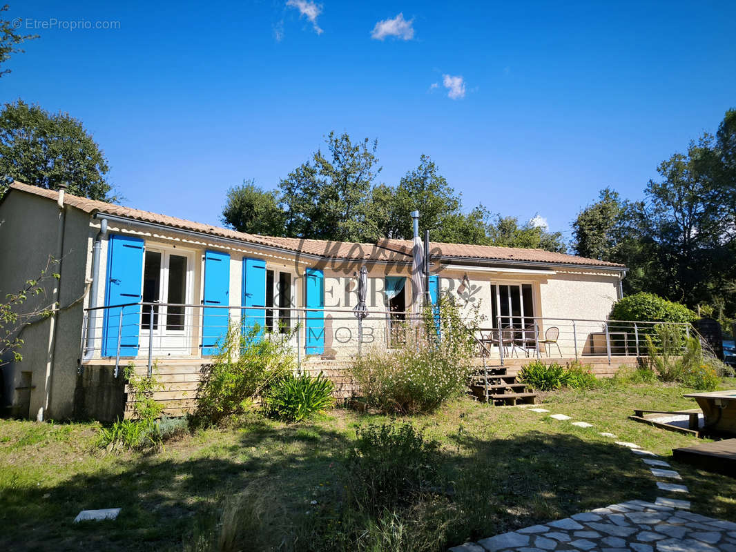 Maison à UZES