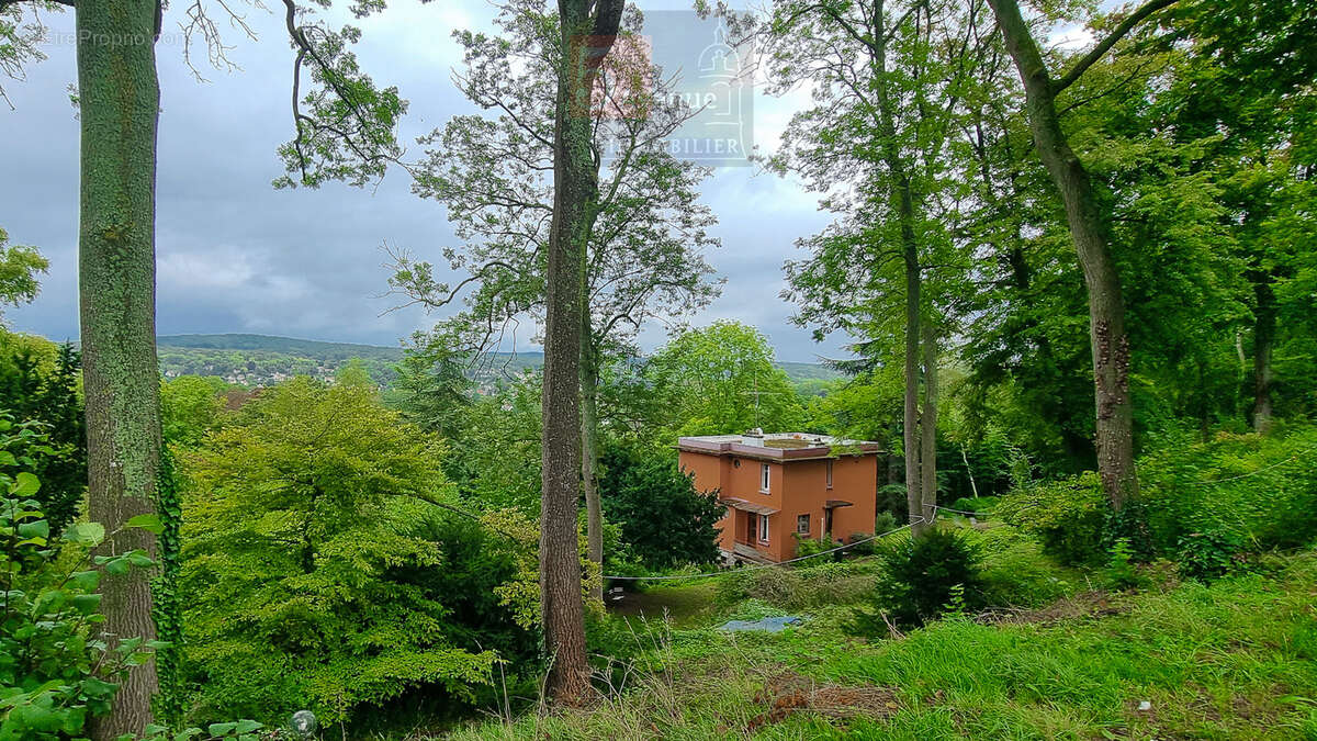 Maison à PRESLES