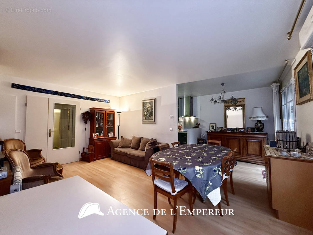 Appartement à RUEIL-MALMAISON