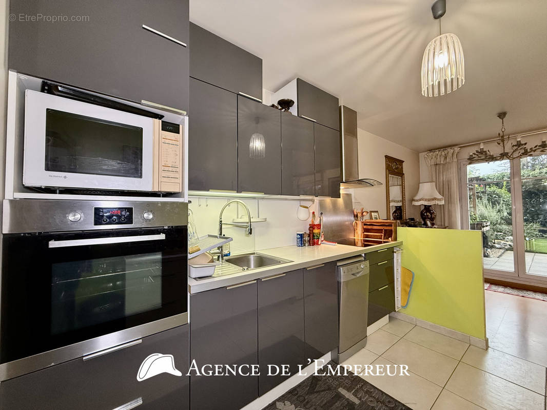 Appartement à RUEIL-MALMAISON