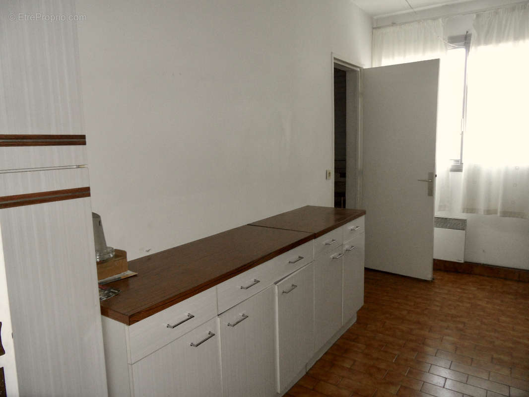 Appartement à MARSEILLE-9E