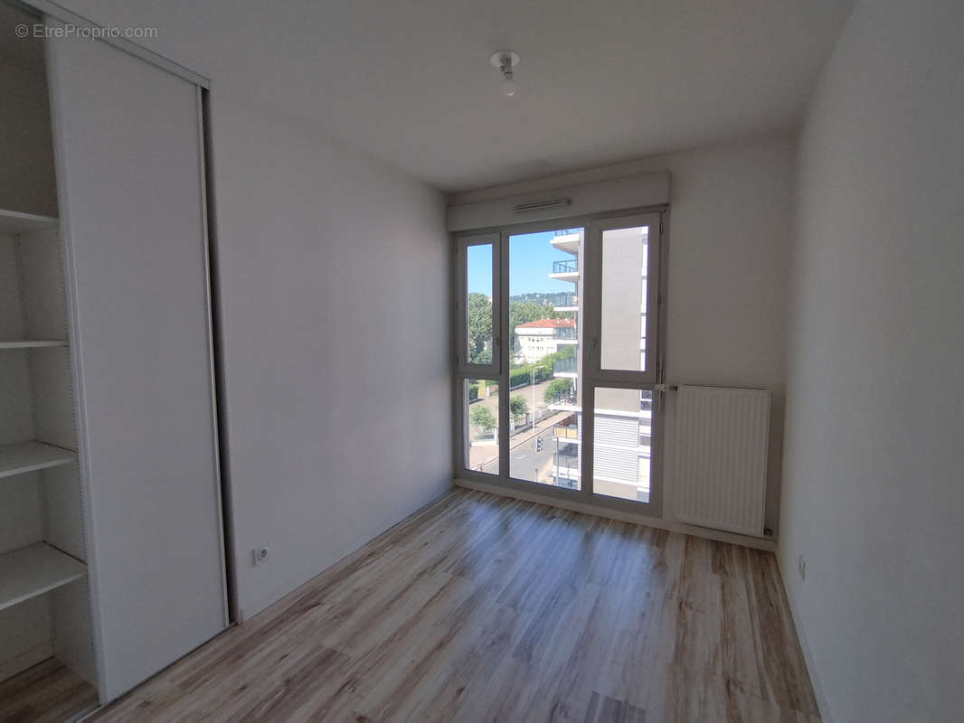 Appartement à LYON-7E