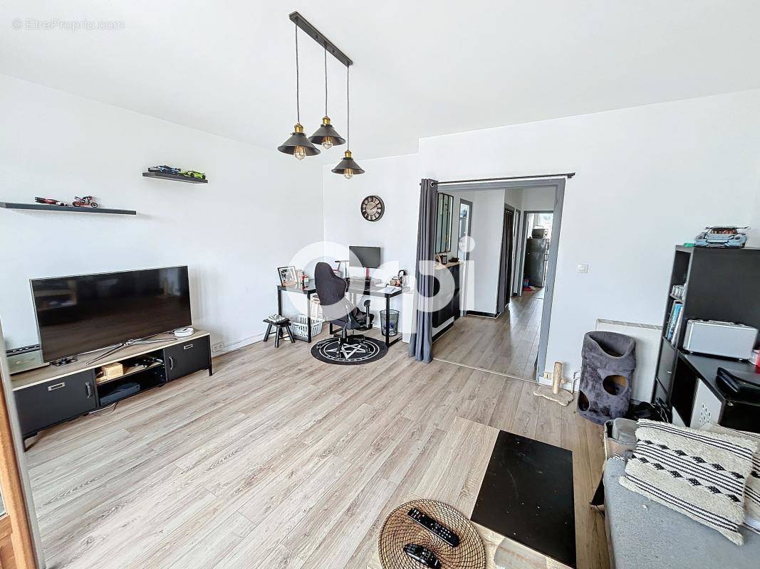 Appartement à BRIVE-LA-GAILLARDE