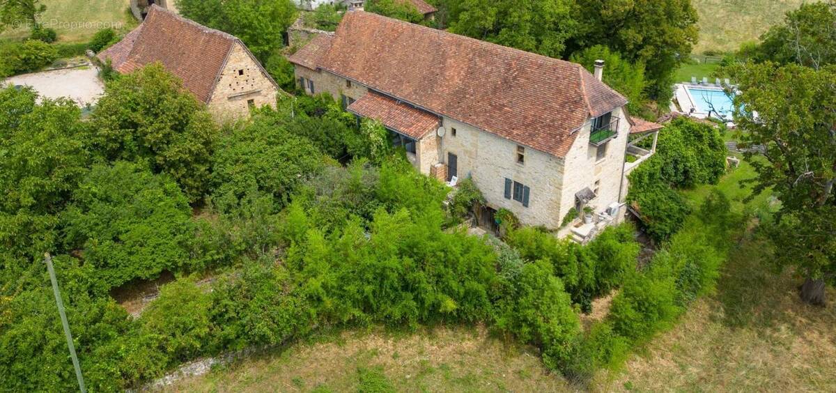 Maison à FIGEAC