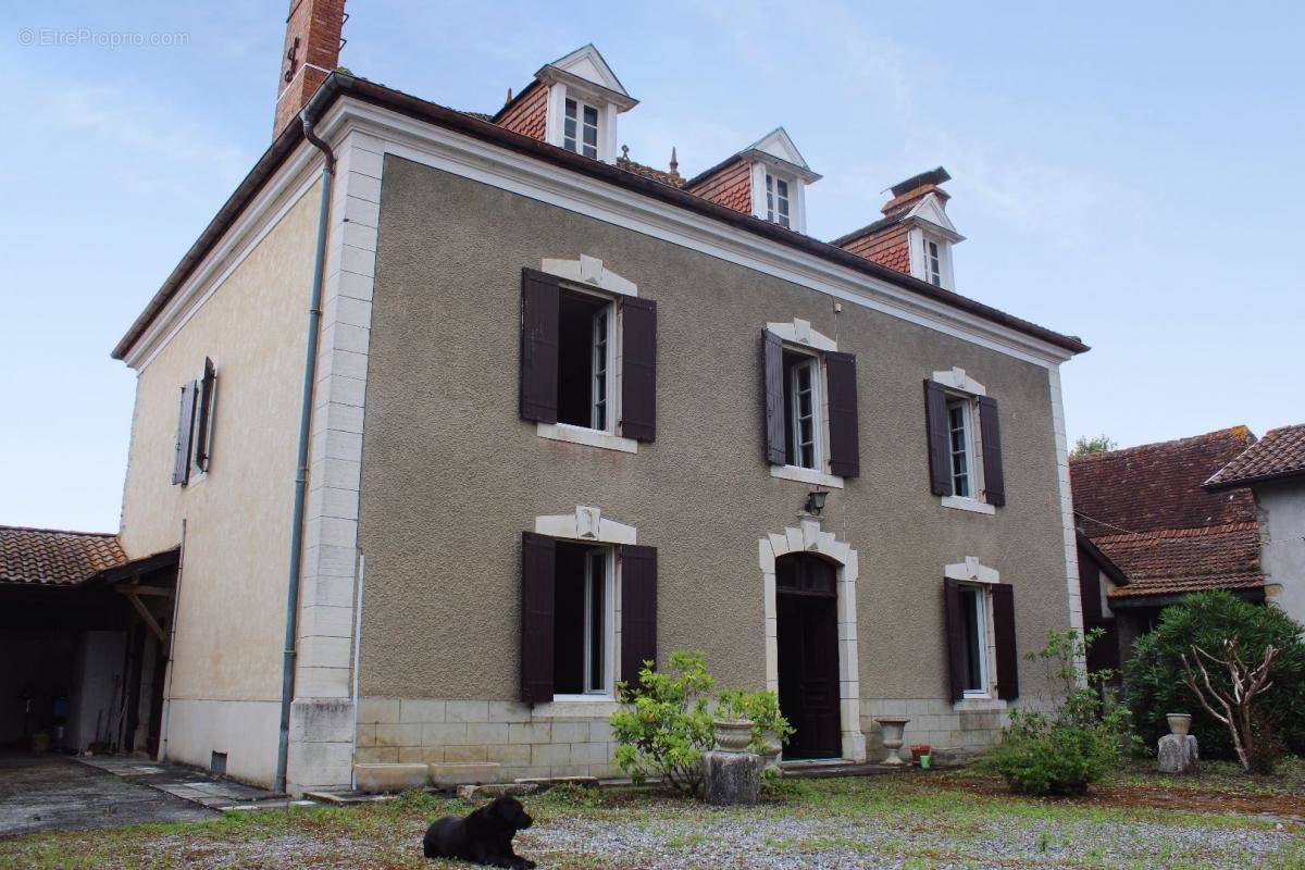 Maison à SALIES-DE-BEARN