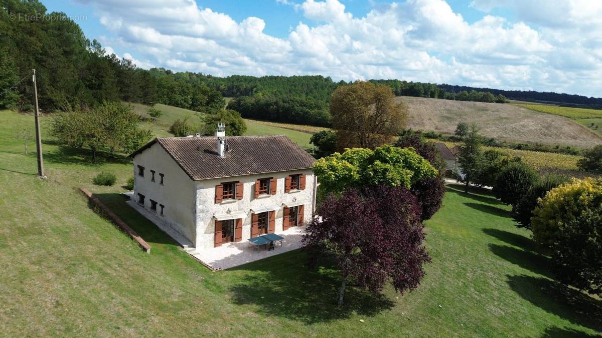 Maison à GRAND-BRASSAC