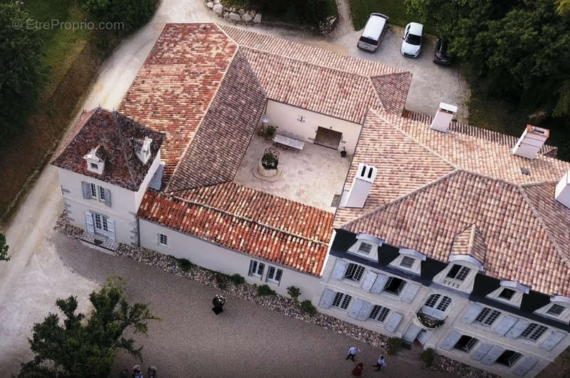 Maison à CLAIRAC