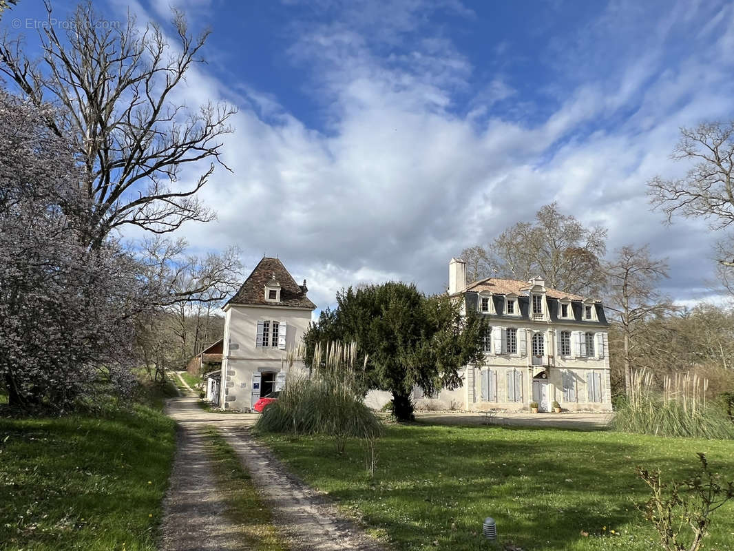 Maison à CLAIRAC