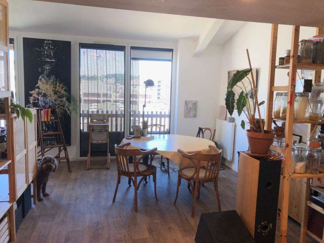 Appartement à BORDEAUX