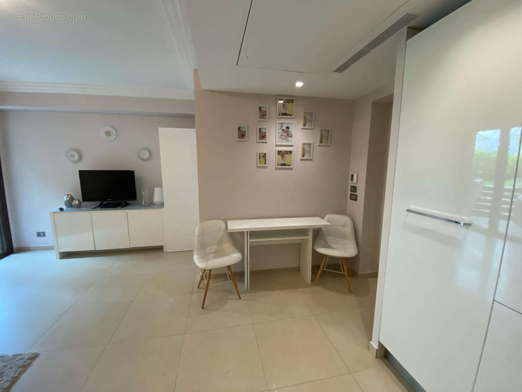 Appartement à ROQUEBRUNE-CAP-MARTIN