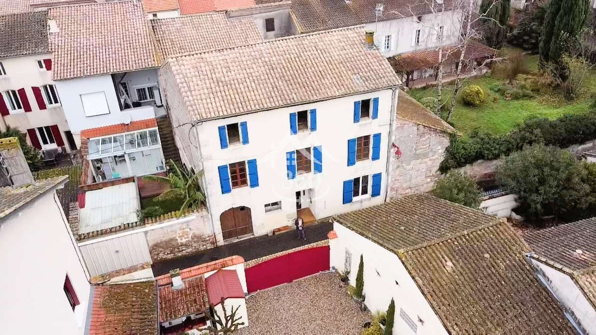 Maison à CASTELMORON-SUR-LOT