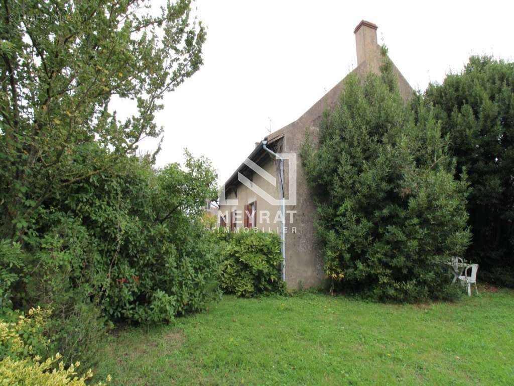 Maison à L&#039;ABERGEMENT-SAINTE-COLOMBE