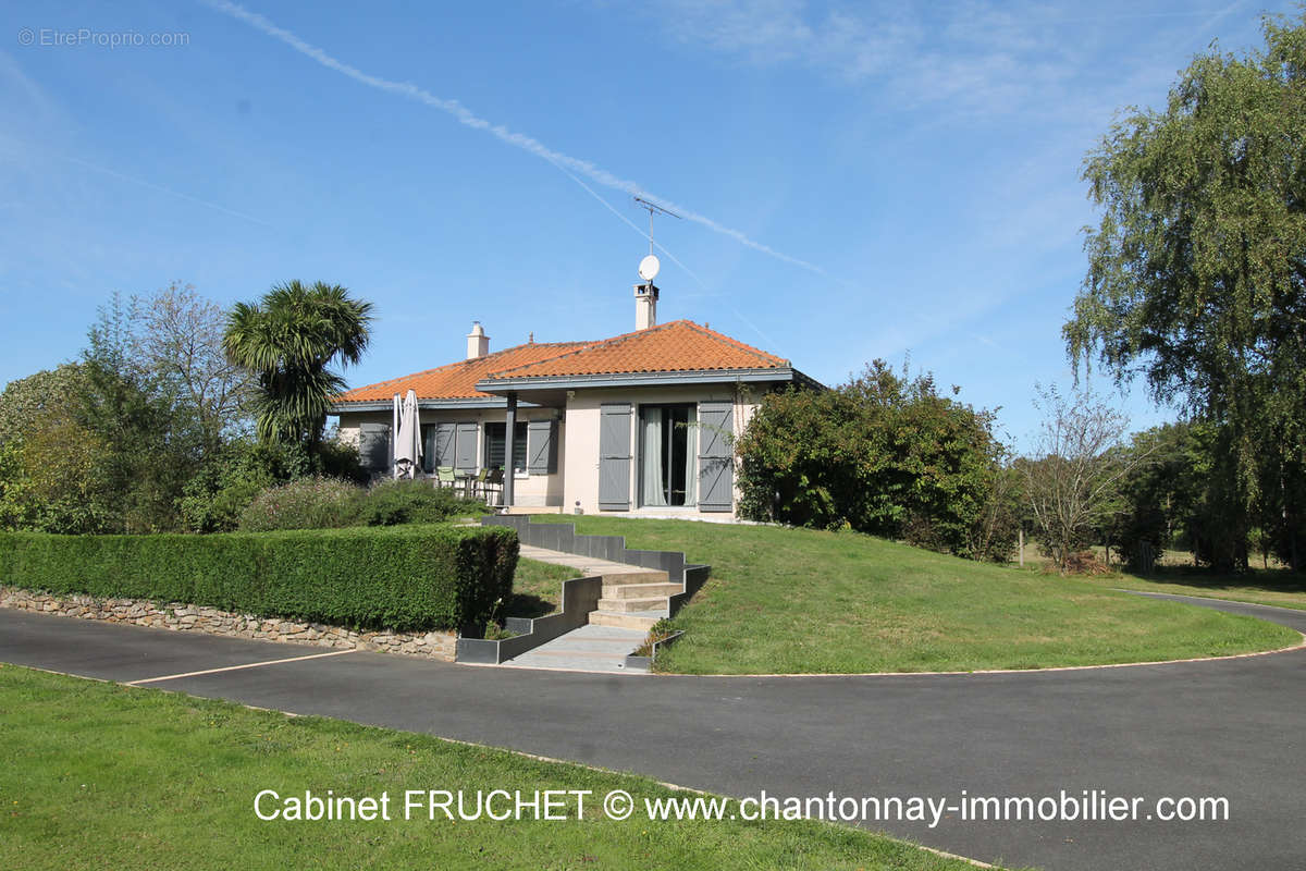 Maison à CHANTONNAY