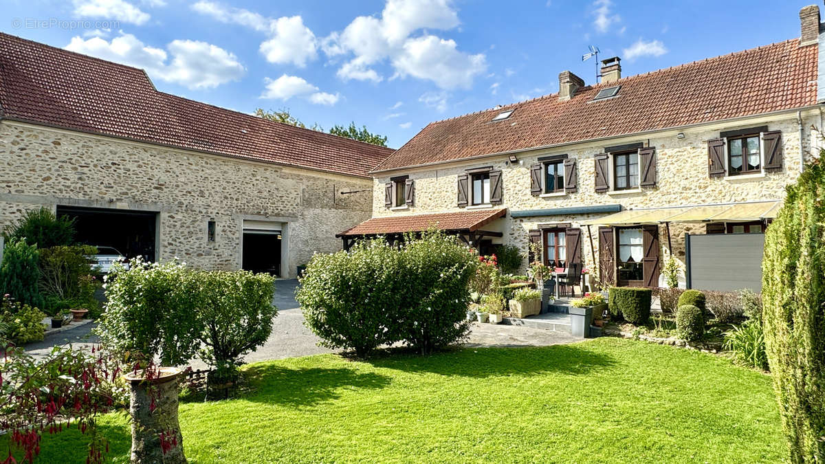 Maison à LA FERTE-SOUS-JOUARRE