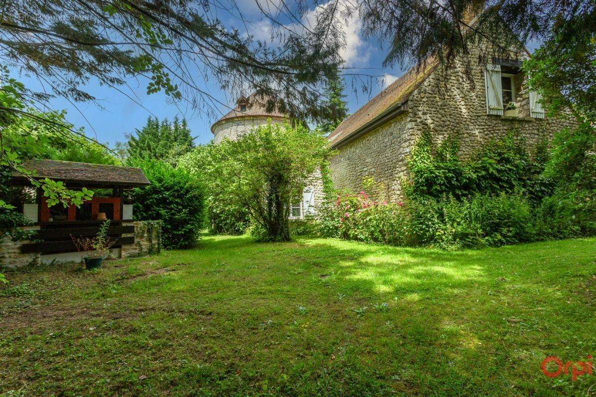 Maison à MORIGNY-CHAMPIGNY