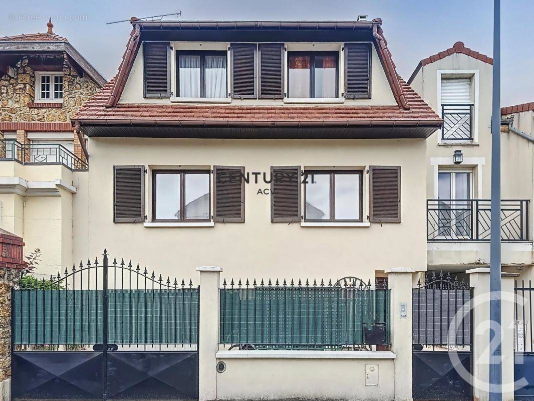 Maison à MAISONS-ALFORT