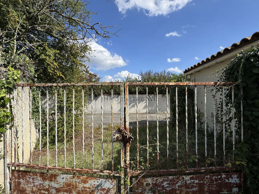 Terrain à BLAGNAC