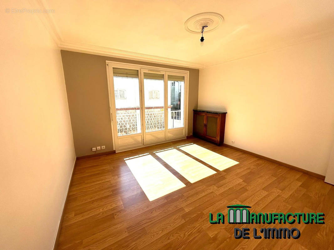 Appartement à SAINT-ETIENNE