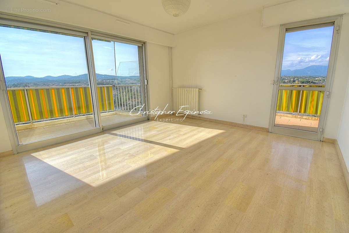 Appartement à ANTIBES