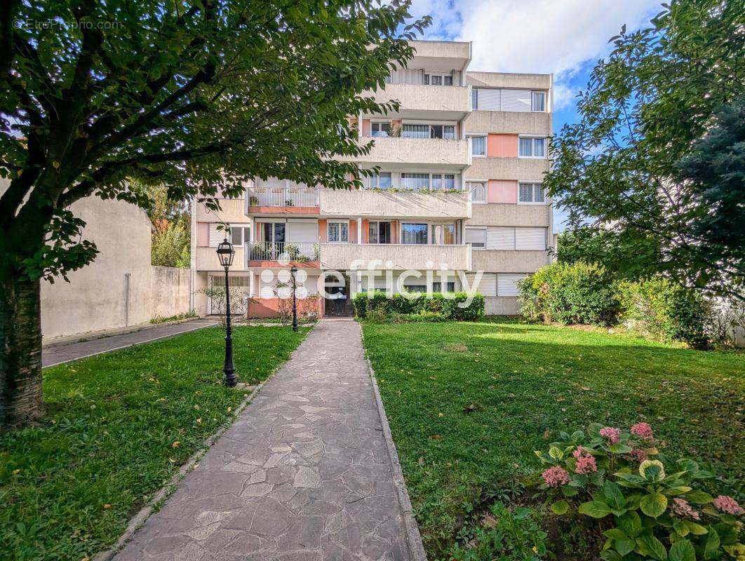 Appartement à DRANCY