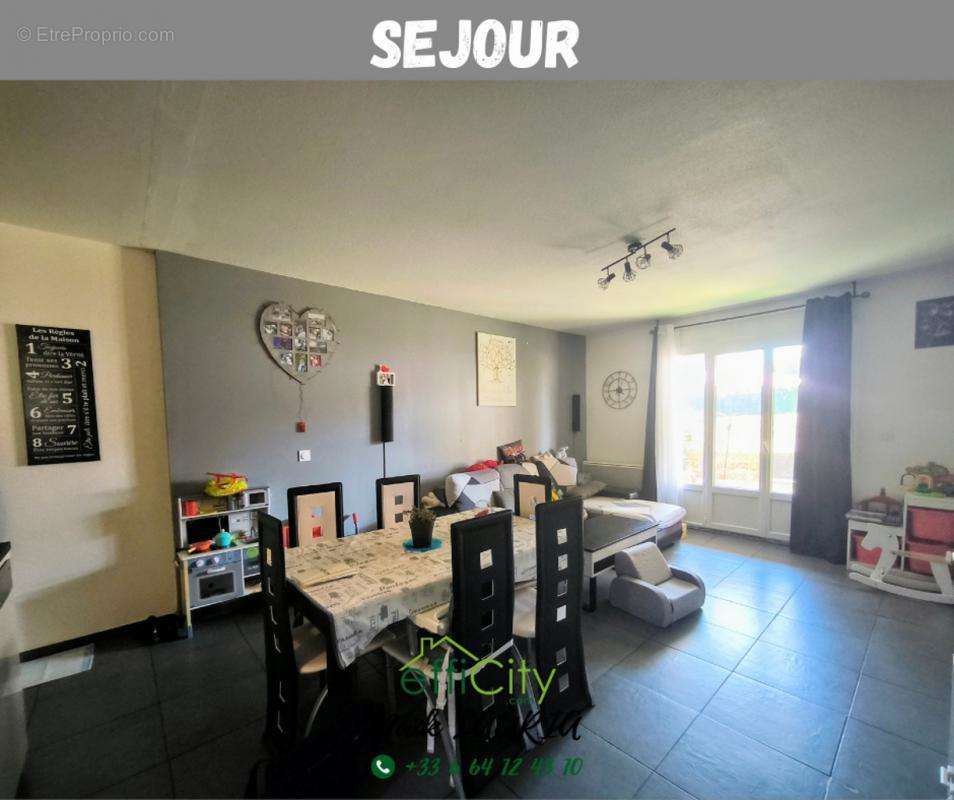 Appartement à PERTUIS