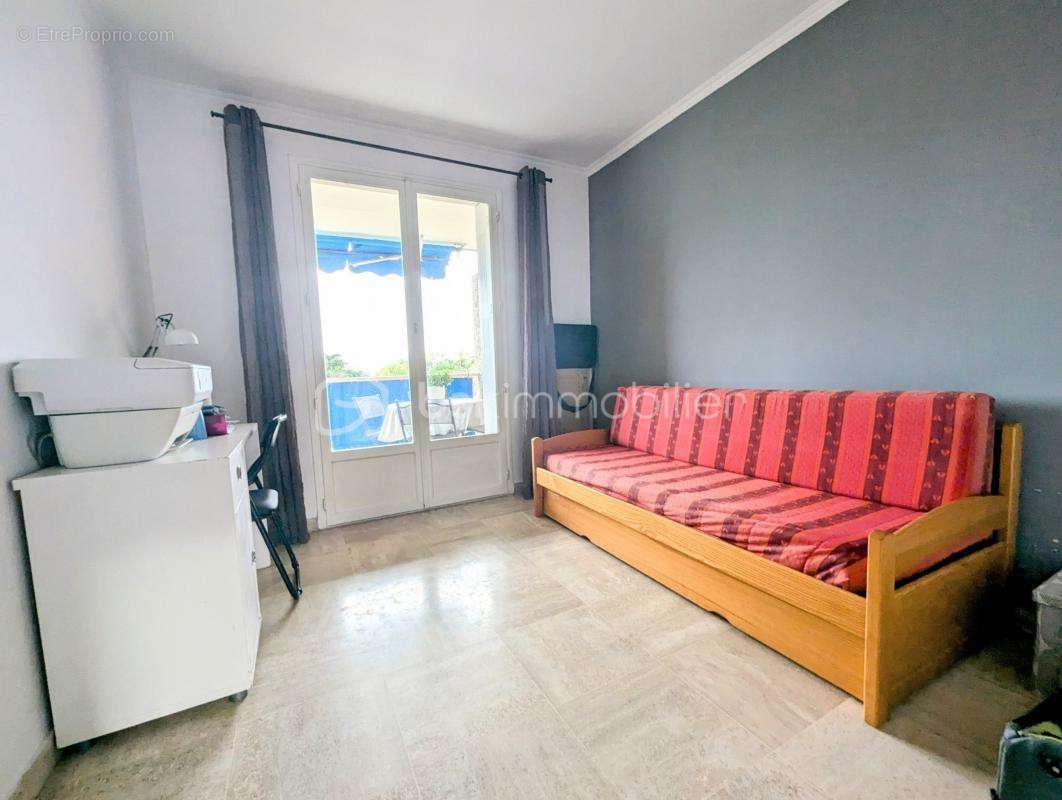 Appartement à MANDELIEU-LA-NAPOULE